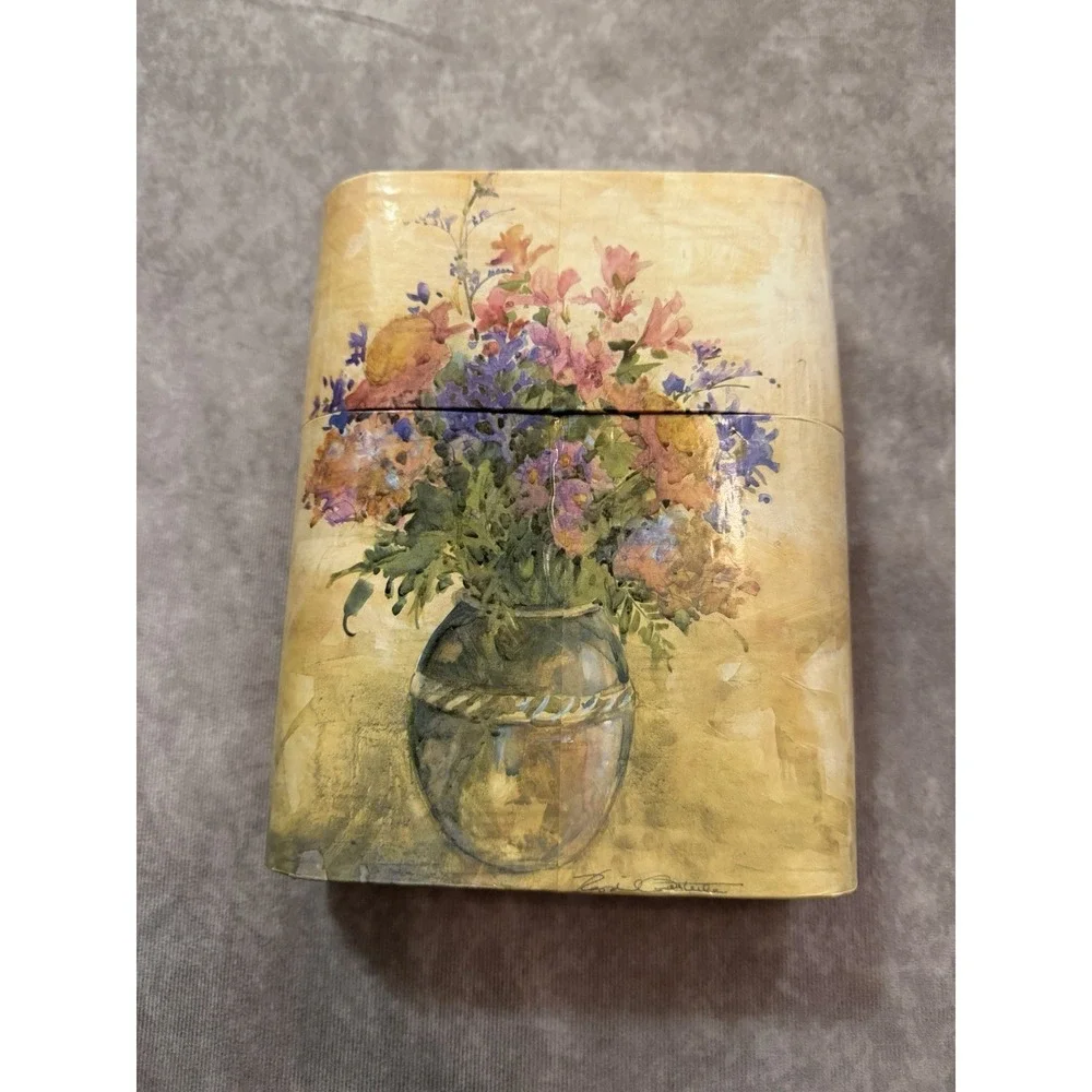 Floral Metal Trinket Box With Lid, Rectangular Beige/Multicolor Tin